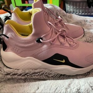 Brand New Nike Huarache!